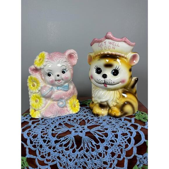 2 Vintage Nancy Pew Giftware Co. Anthropomorphic Ceramic Planters - Picture 1 of 10